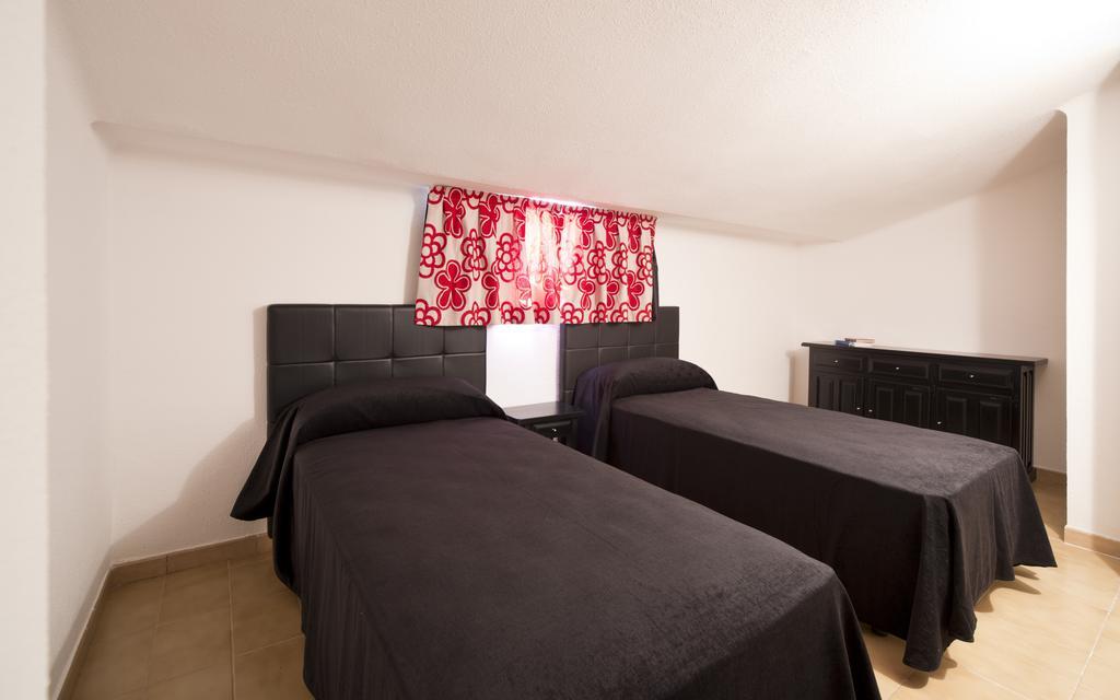 Apartamentos Sallés Beach L'Estartit Chambre photo