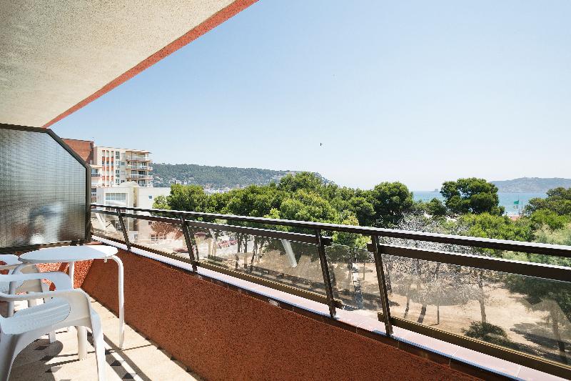 Apartamentos Sallés Beach L'Estartit Extérieur photo