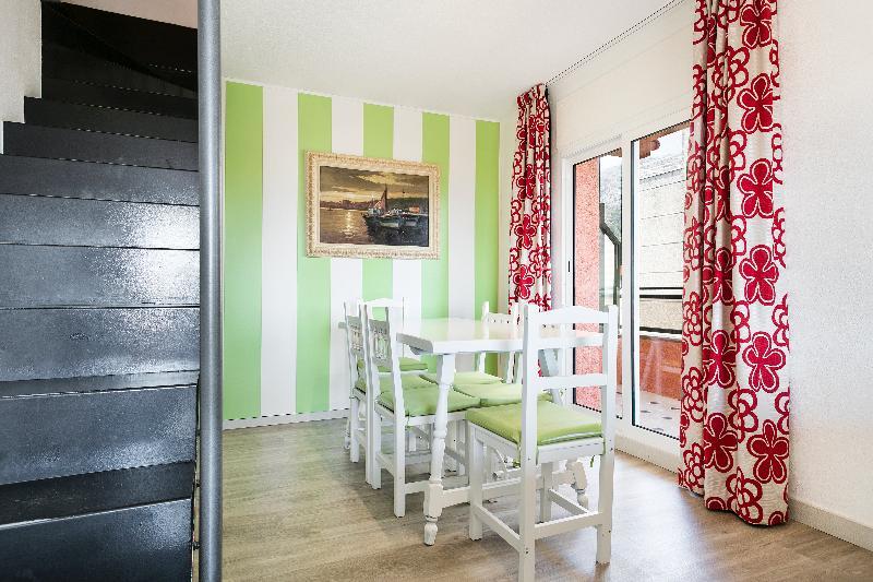 Apartamentos Sallés Beach L'Estartit Extérieur photo